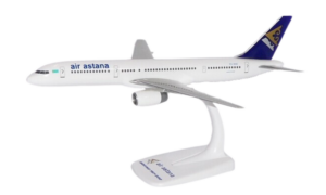 Maqueta Boeing B757-200 Air Astana P4-FAS 1/200