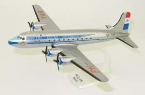 Maqueta KLM Flying Dutchman DC-4 1/125