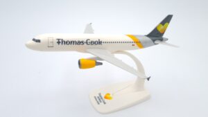 Maqueta Thomas Cook A 320 1/200