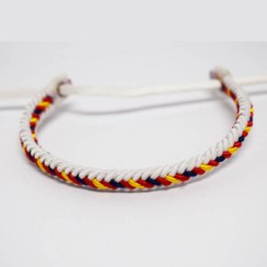 PULSERA ESPAÑA TRENZADA HILO BLANCO