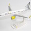 Maqueta Vueling A 320 neo 1/100