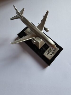Modelo de escritorio del Airbus A320