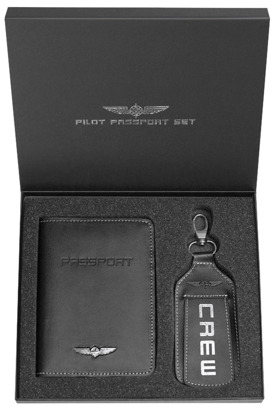 pilot-passport-set-01_gallery_9cc389d33feaa991532d316dc1e21b8c