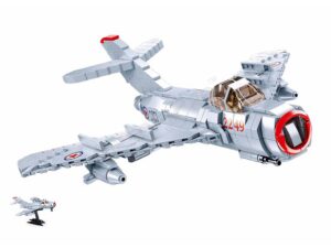 Cazabombardero MiG-15