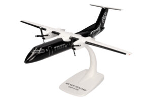 Maqueta Air New Zealand Bombardier Dash 8-300 1/100