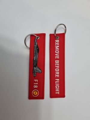 Llavero Remove Before Flight F18