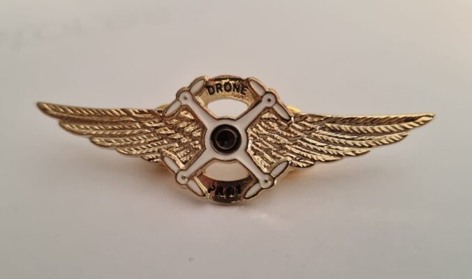 Insignia piloto dron