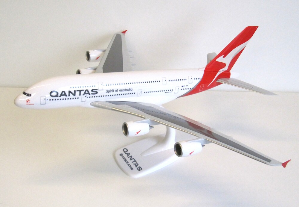 Maqueta Qantas Airbus A 380-800 / Scale: 1/200 - Imagen 1