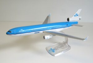 Maqueta KLM MD-11 / Scale: 1/200
